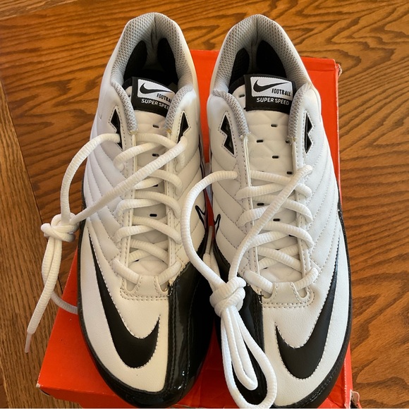 NWT Nike Super Speed D Men’s Football Cleats, Sz 8 (Euro 41) - Picture 4 of 12